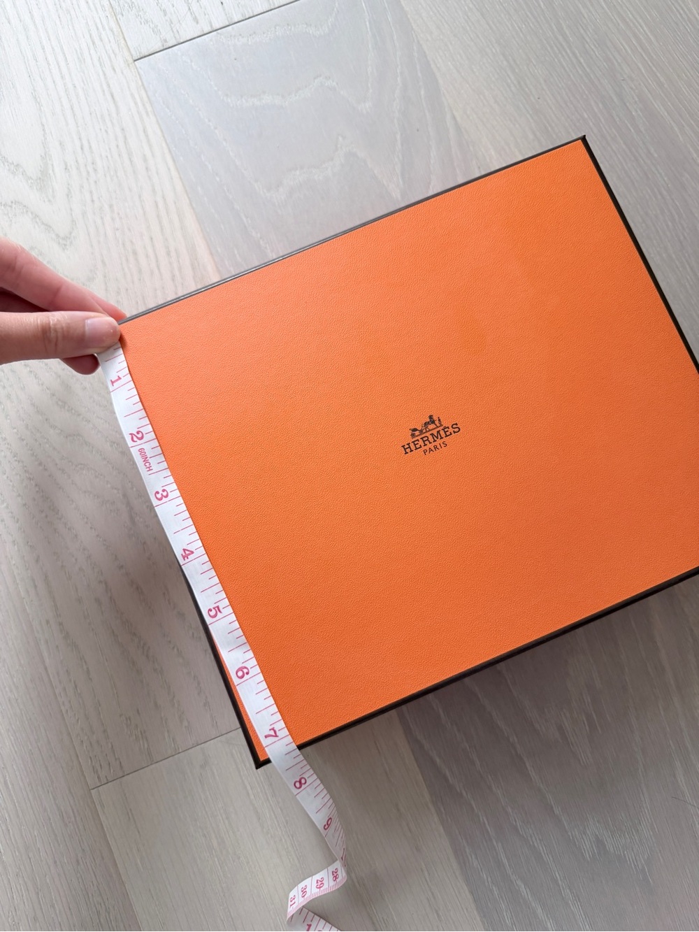 HERMES Gift Box ๐ - Picture 3 of 4